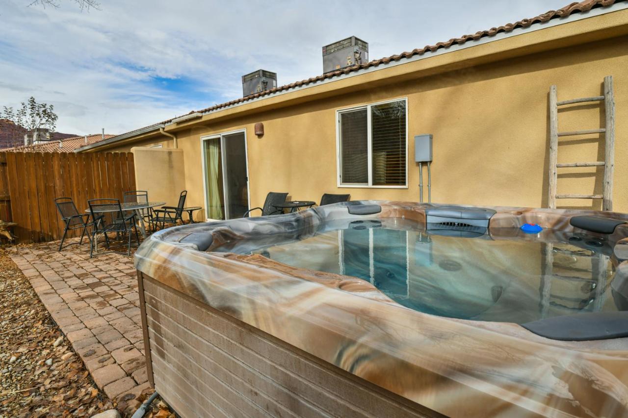Cw343 - Great Downtown Location With A Private Hot Tub Villa Moab Eksteriør billede